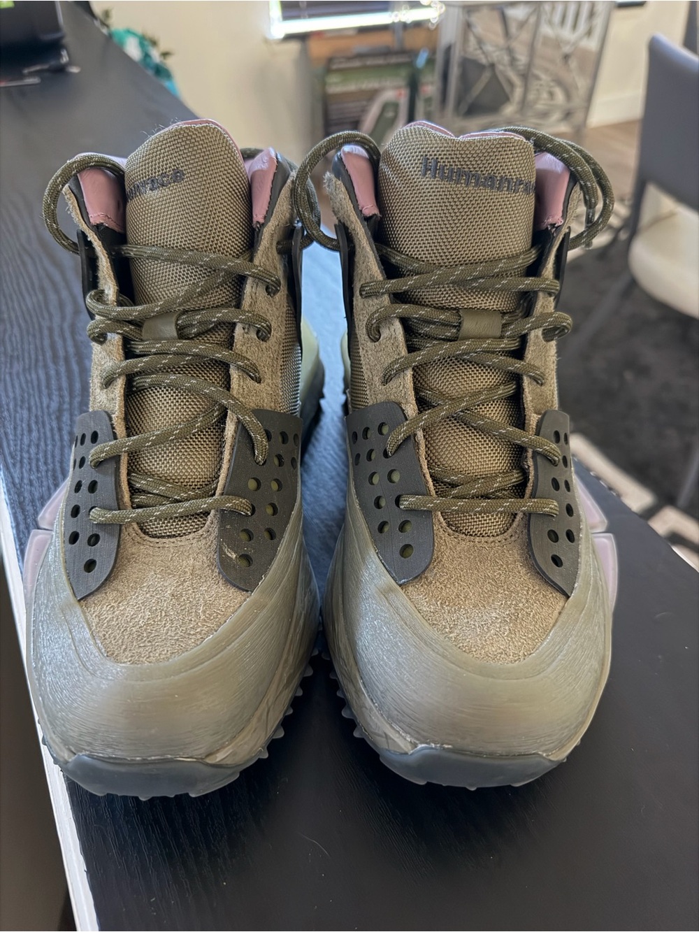 Olive Green Men's High-Top Boots with Pink Accent